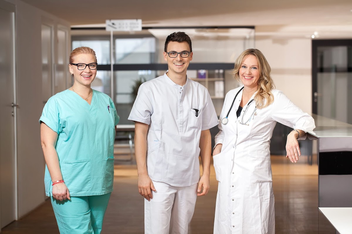PremiQaMed Viva Clinic