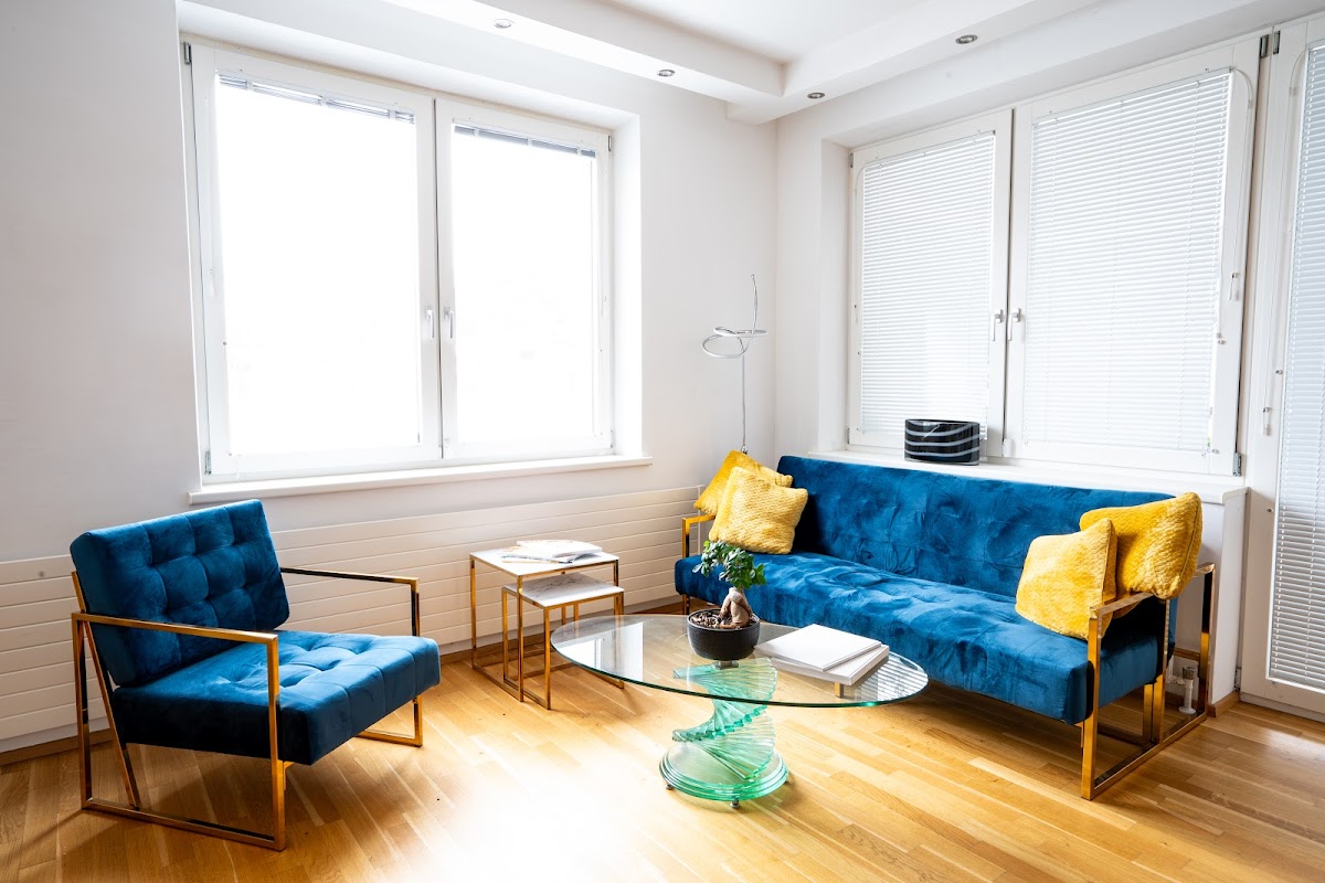 Golden Care Esthetic Surgery Clinic