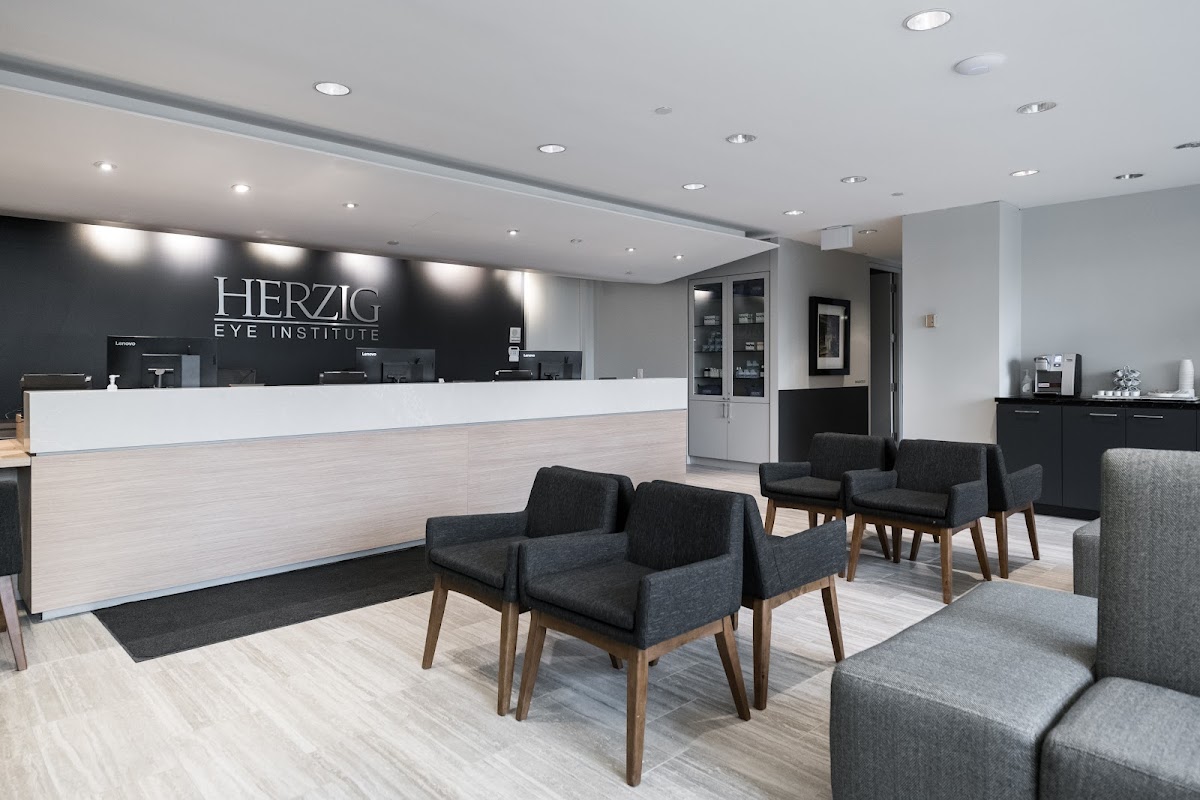 Toronto Eye Surgery Centre (Herzig Eye Institute Toronto)