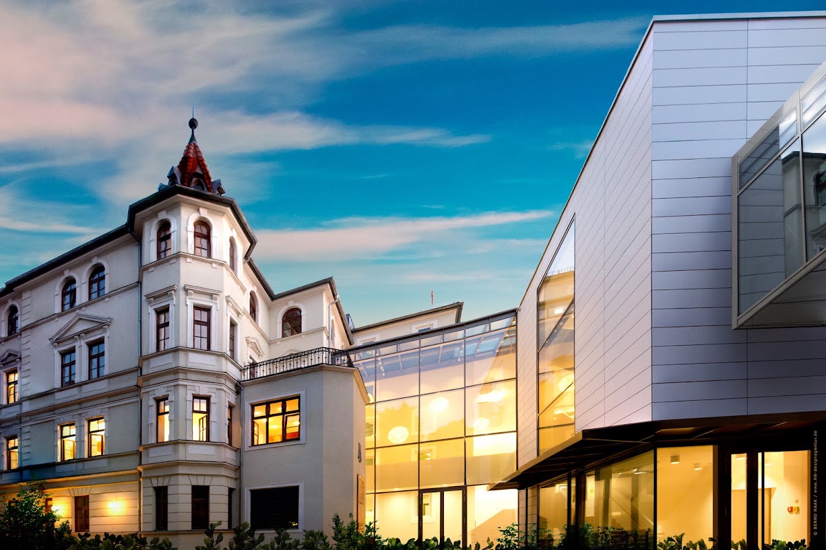 Augenklinik München – Eye Clinic Munich (Ophthalmologische Klinik Herzog Carl Theodor)