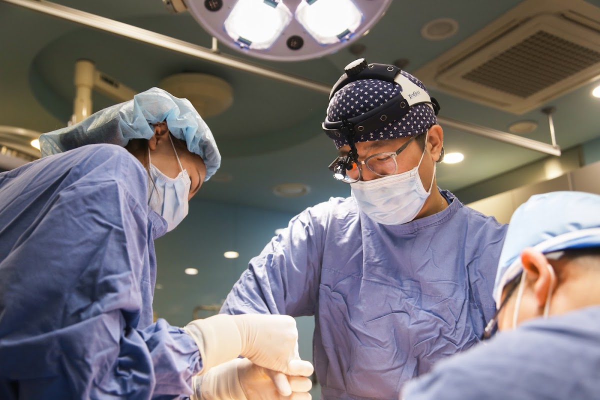 Grand Plastic Surgery