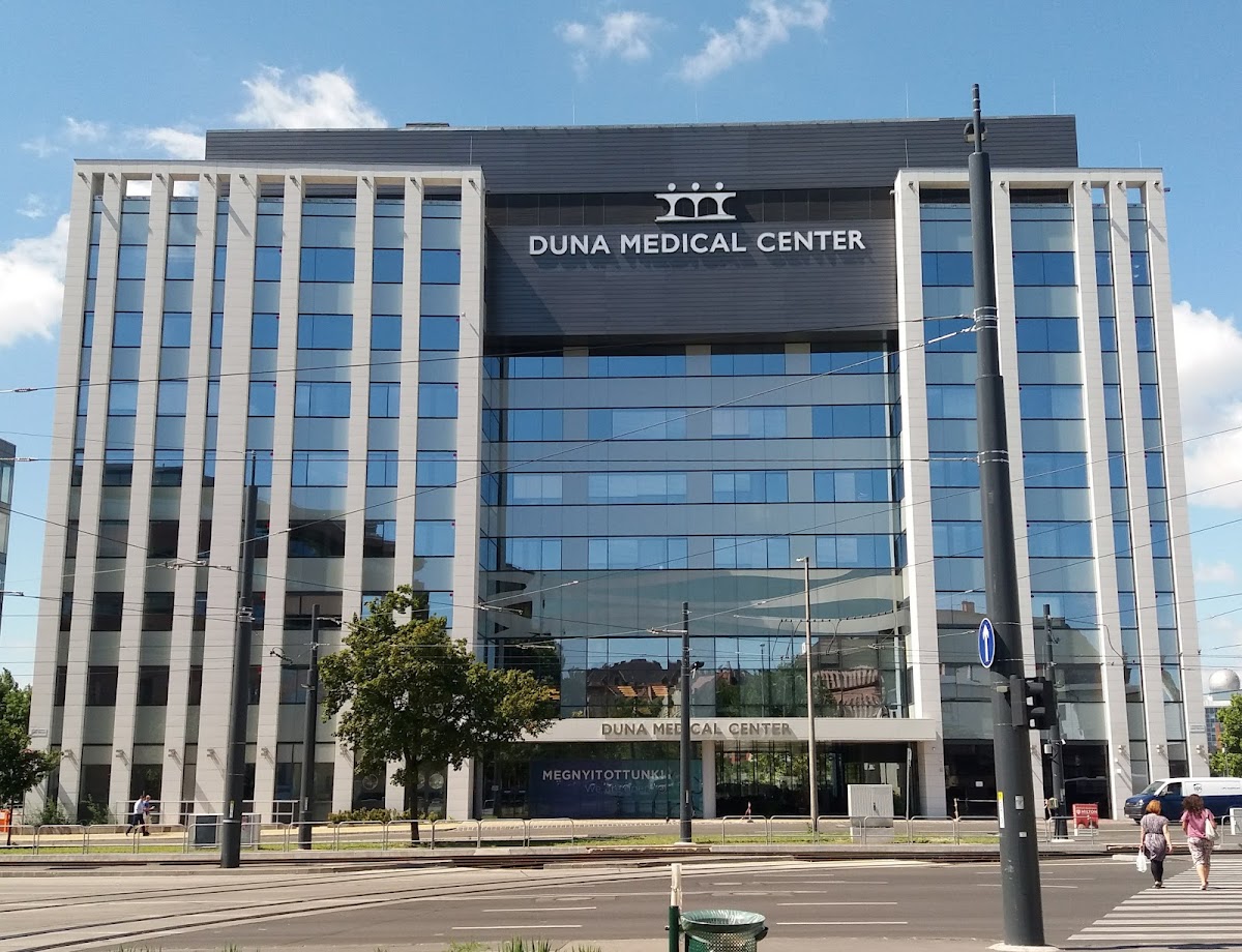 Duna Medical Center