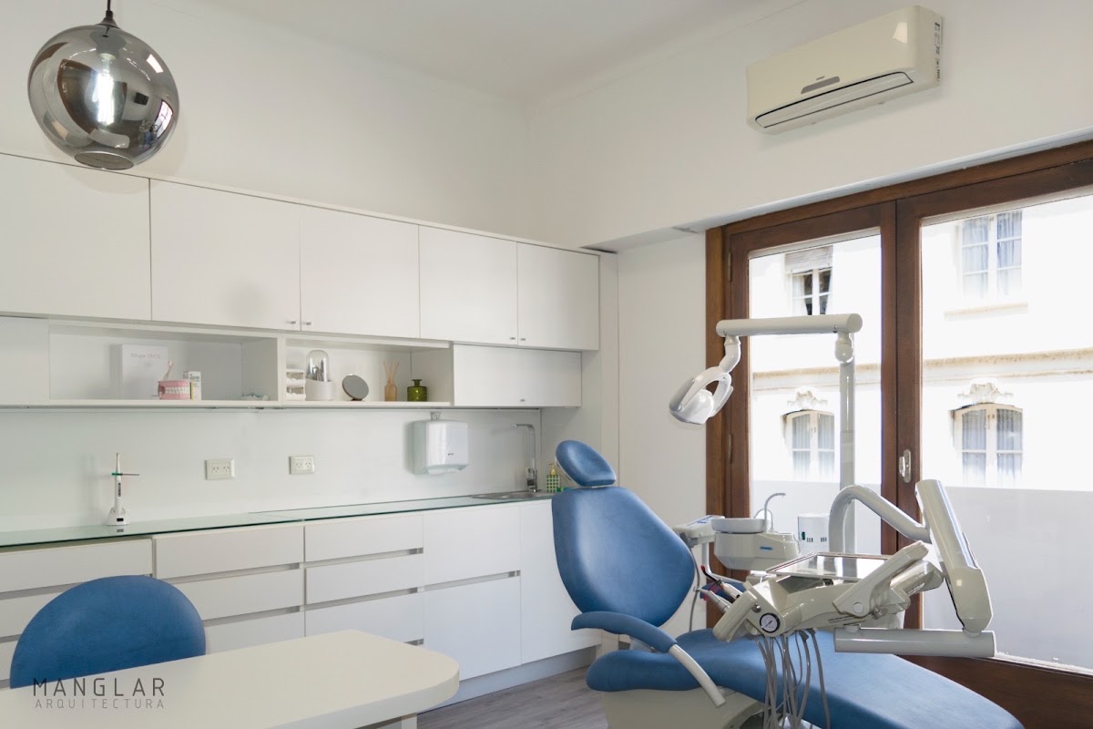 Dental Buenos Aires (Odontología Integral para Extranjeros)
