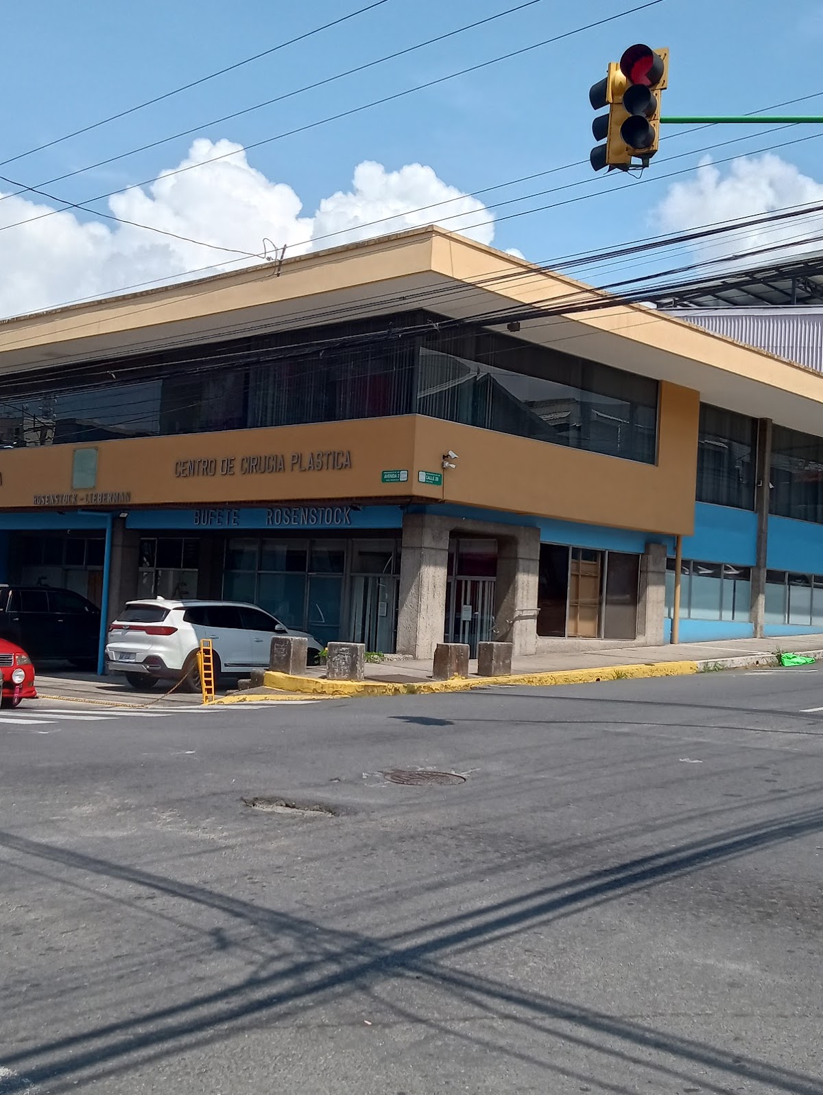 ROSENSTOCK LIBERMAN International Eye Center (Centro de Oftalmología Rosenstock Lieberman)