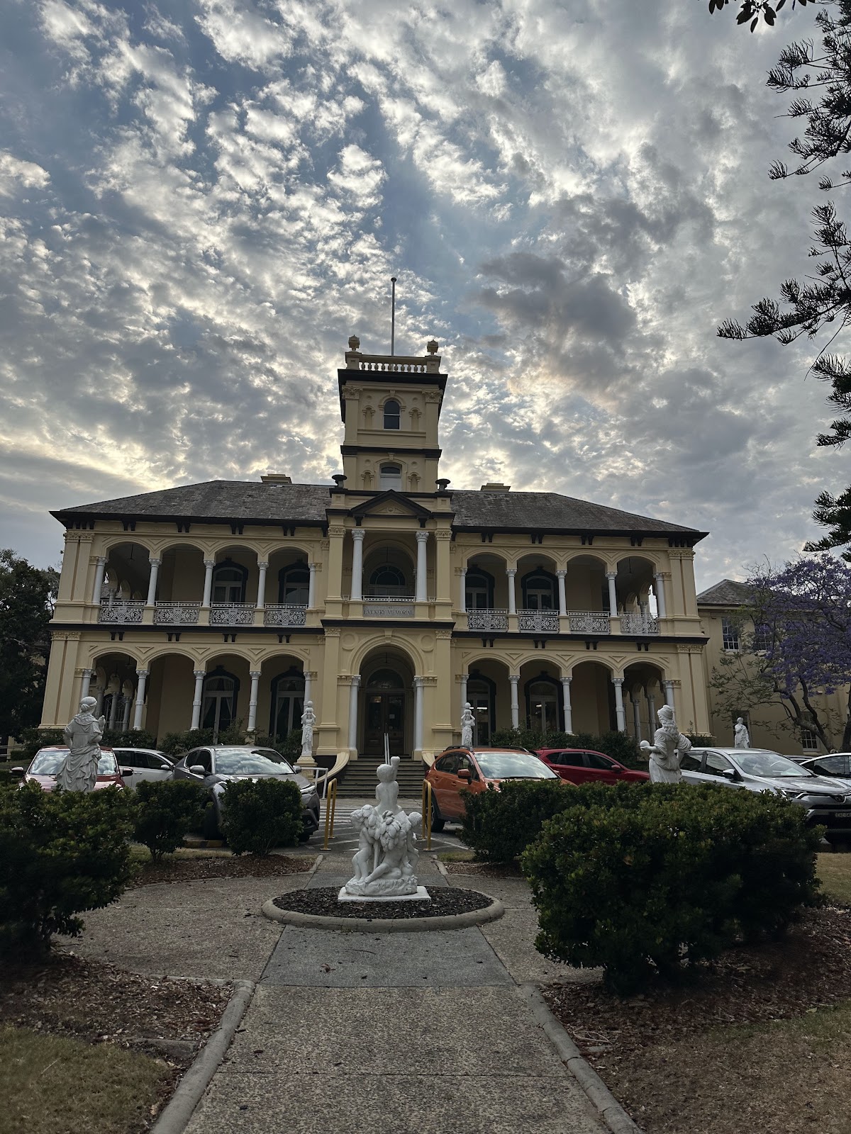 The Memorial Hospital