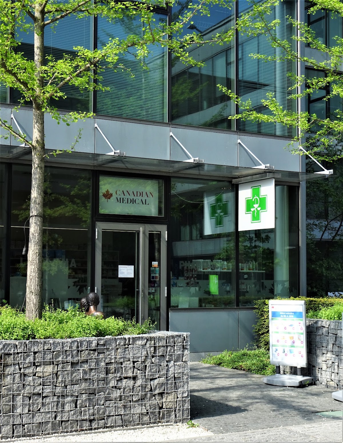 Canadian Medical Care Prague (Canadian Medical)