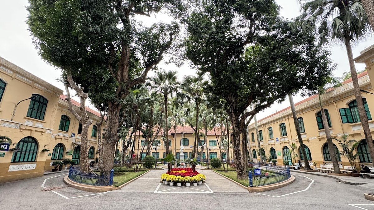 Saint Paul Hospital