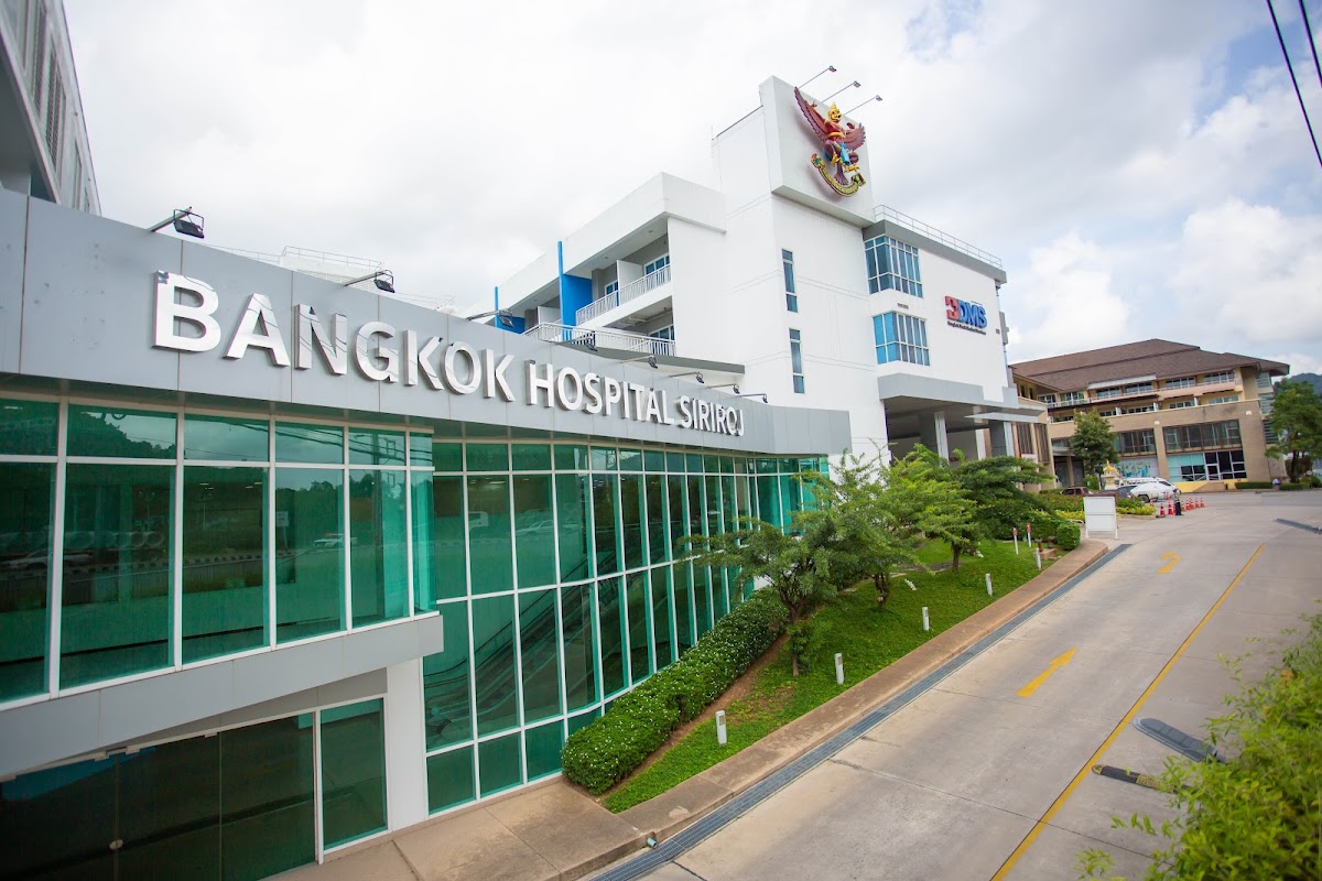 Siriroj International Hospital
