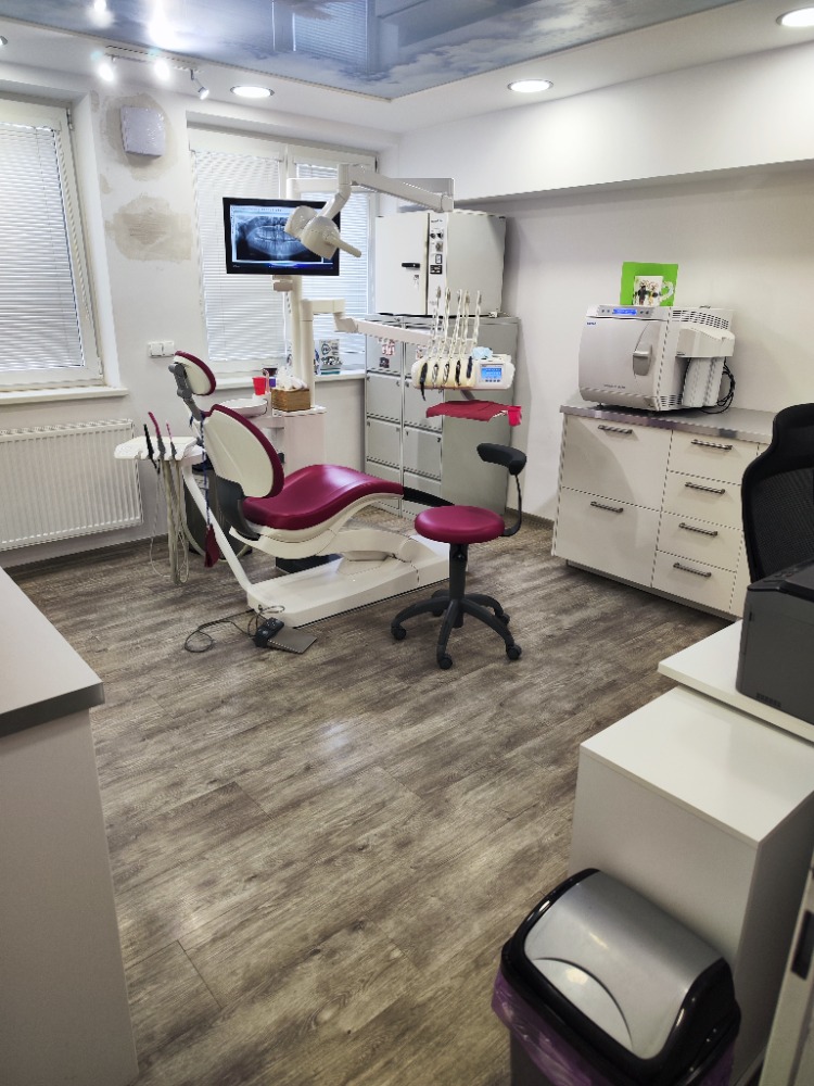 Prague Beauty Dental Clinic (Canadian Medical & Dental Care – Dental)