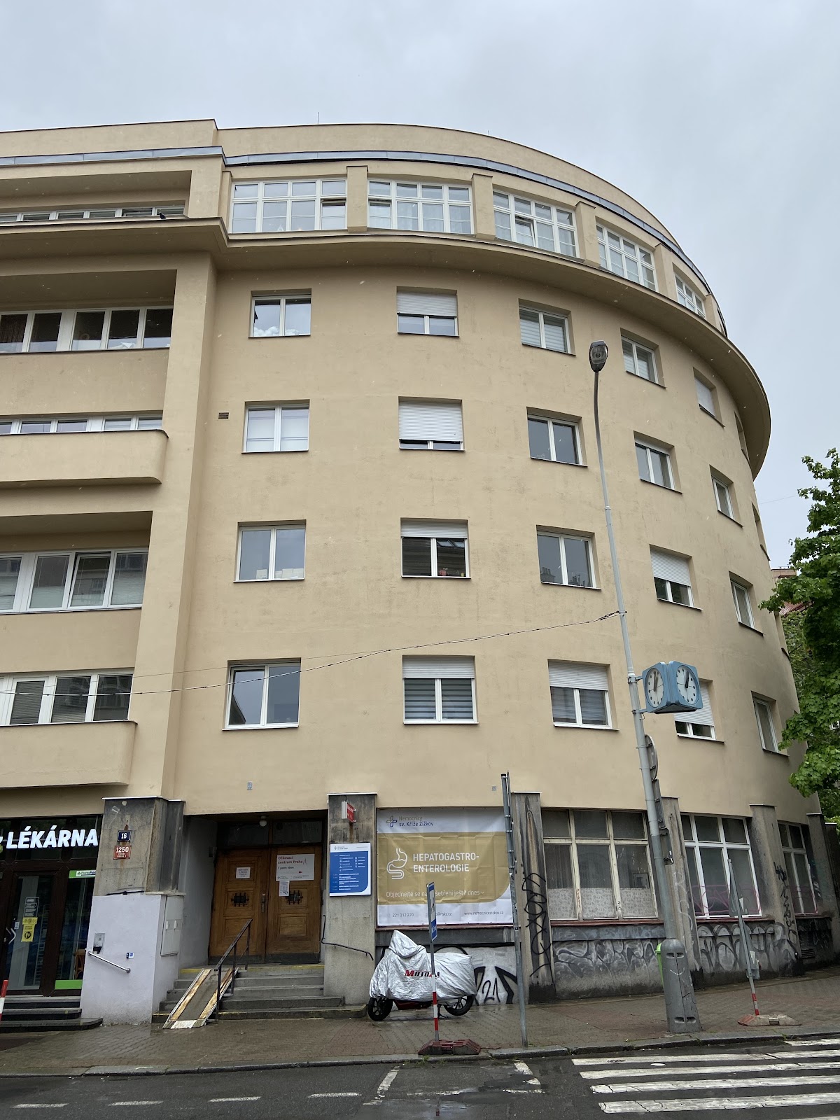 Zlatý kříž Medical Center